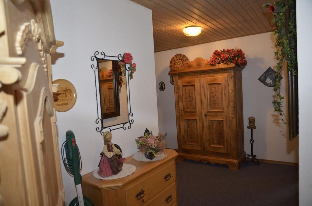 Pension Herzoghäusel Bischofswiesen Zimmer foto